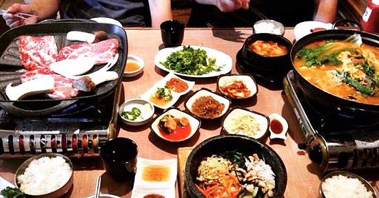 دیر وقت غذا میخورید؟ این رستوران کره ای 24 ساعته باز است !