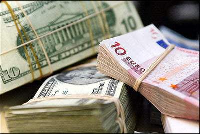 اخبار، نرخ ارز | دلار رکورد‌ سال ٩٥ را شکست