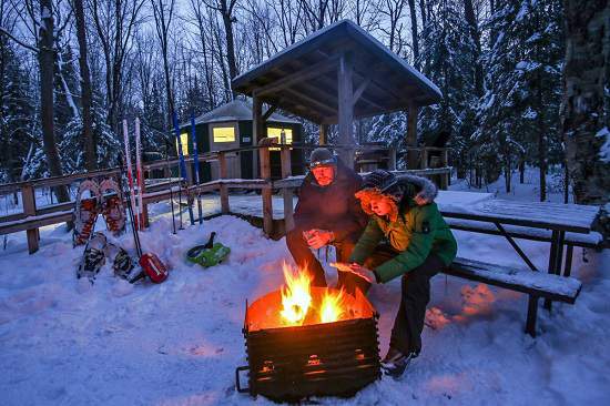 جاذبه گردشگری تورنتو | پنج محل ارزان قیمت برای یک آخر هفته زمستانی