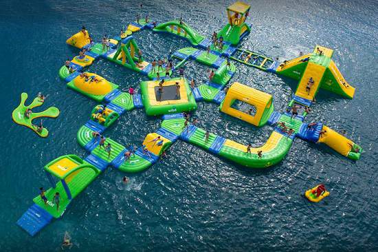 جاذبه گردشگری تورنتو | با پارک آبی Splash On Water Park آشنا شوید