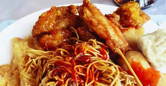 رستوران های تورنتو | با یک بوفه آسیایی در اتوبیکو آشنا شوید ، Asian Buffet